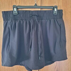All in Motion Women's Black Skort - Size Large